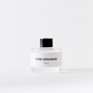 Rose Geranium REED DIFFUSER 120 ml.